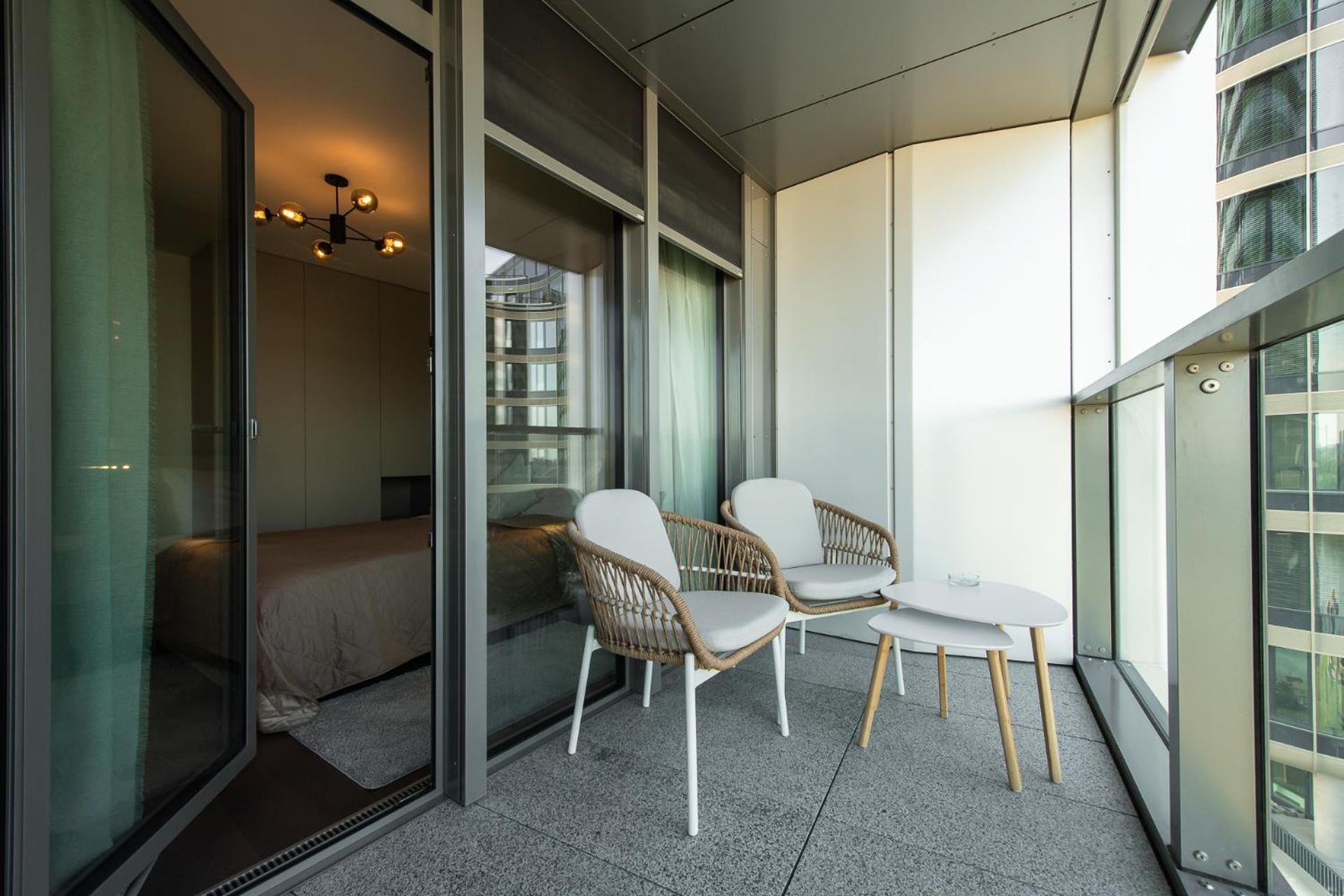 Nikas Eurovea Apartments - Free Parking Bratislava Eksteriør bilde