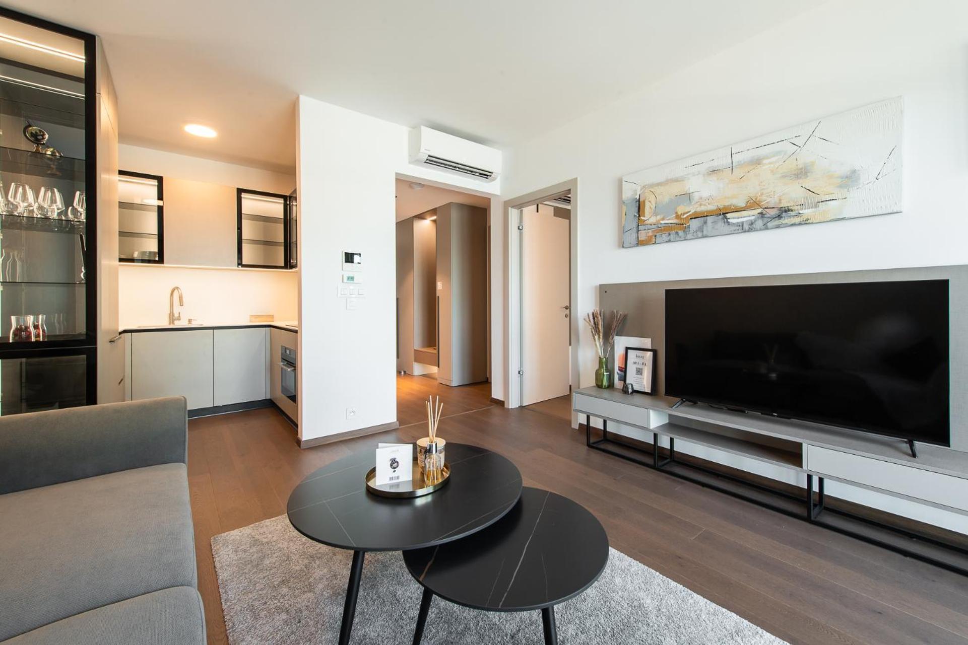 Nikas Eurovea Apartments - Free Parking Bratislava Eksteriør bilde